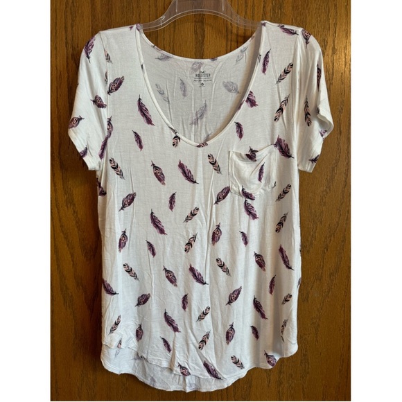 Patterned Tops - Picture 5 of 7